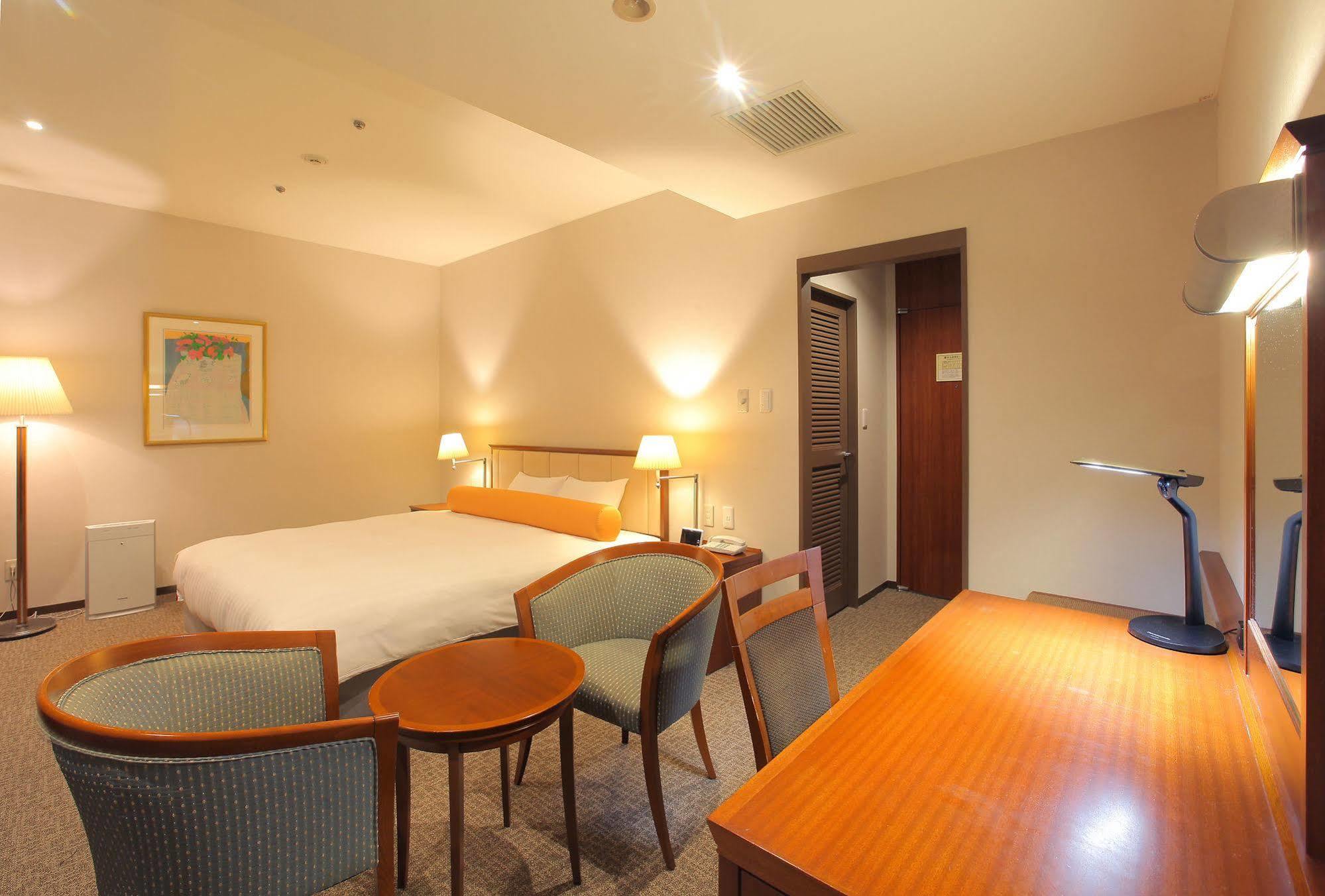 Odakyu Station Hotel Hon-Atsugi Eksteriør billede